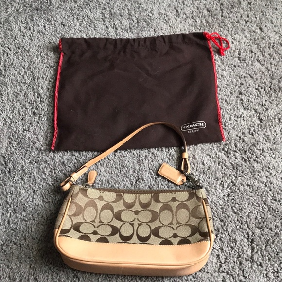 Coach Handbags - Coach purse